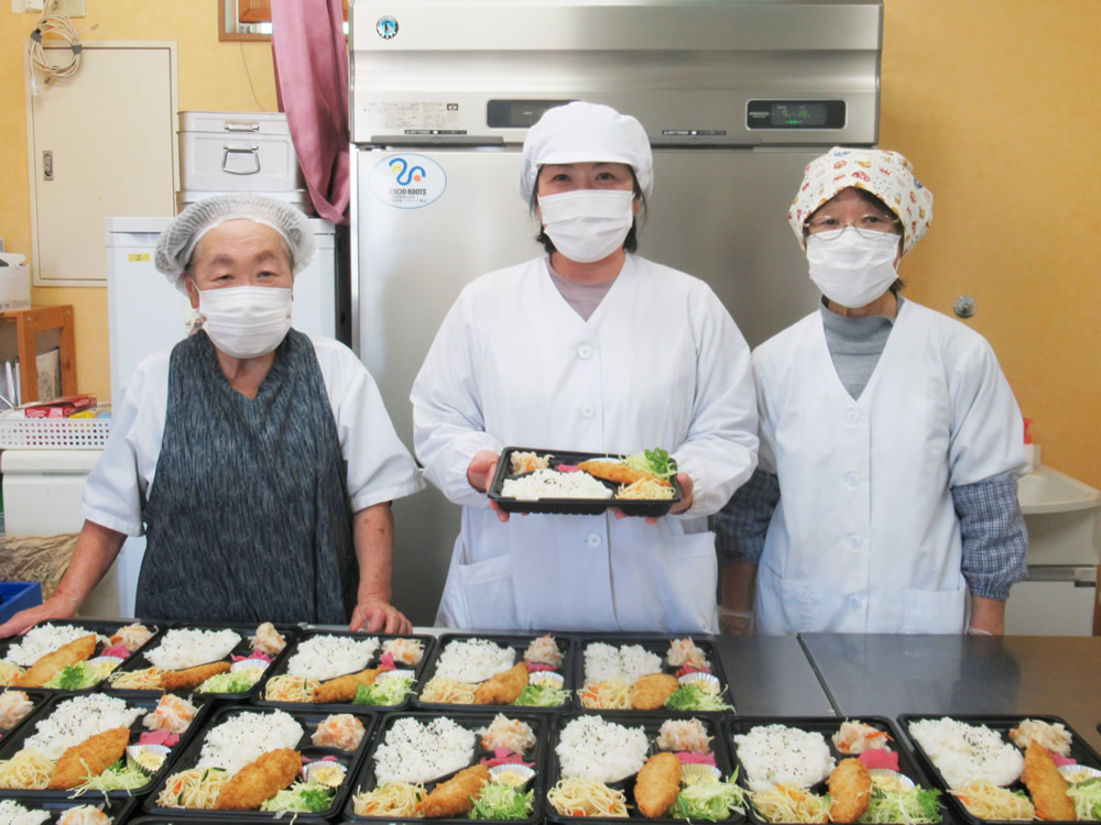 弁当支援とパントリー活動